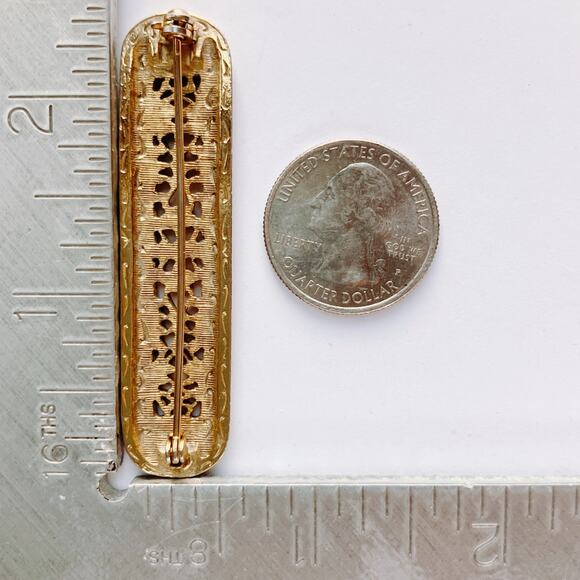VTG 1950s Brooch Mid Century Gold Tone Filigree Bar Textured Leaf Design Pin - Picture 7 of 7